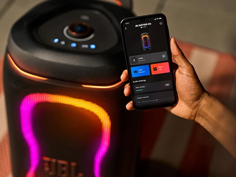 توان خروجی اسپیکر پارتی باکس JBL 330